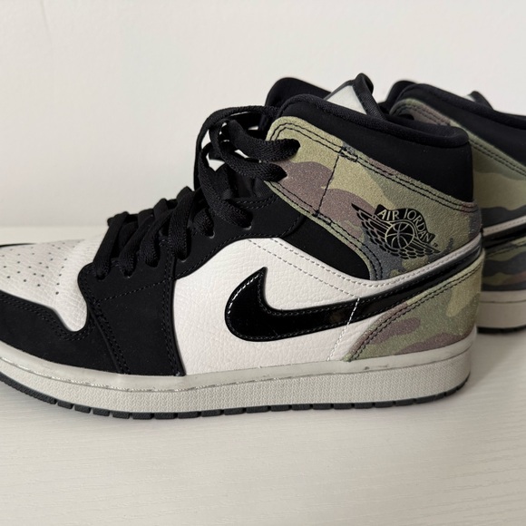 Jordan Other - Air Jordan Sneakers Black White Camo